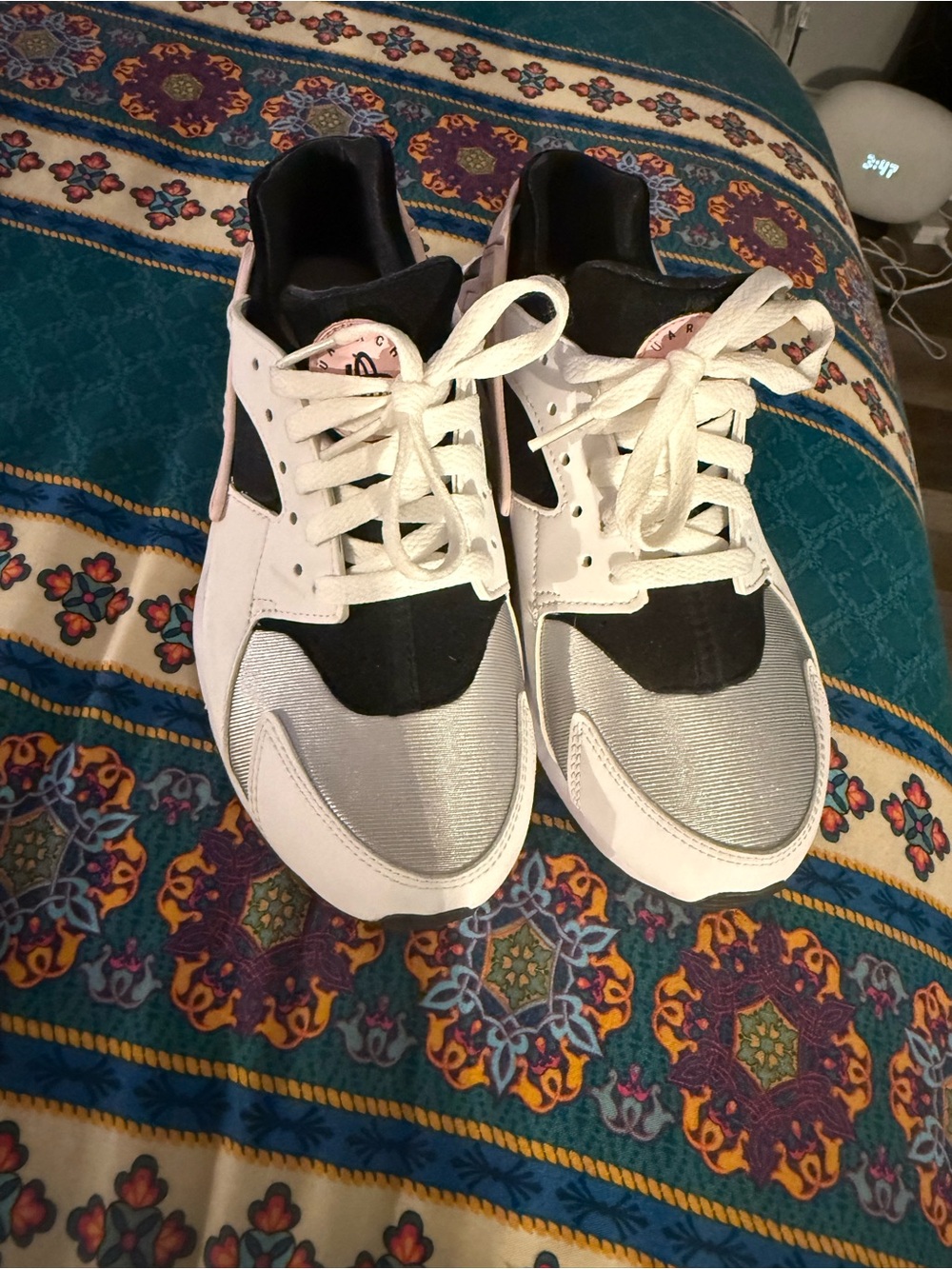 Nike Hurache Run "Grey Fog Pink Foam"